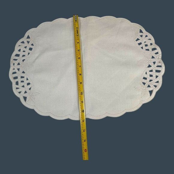 Set Of 4 Vintage Beige Lace Edge Oval Placemats Formal Linen Made In Philippines - Picture 6 of 10